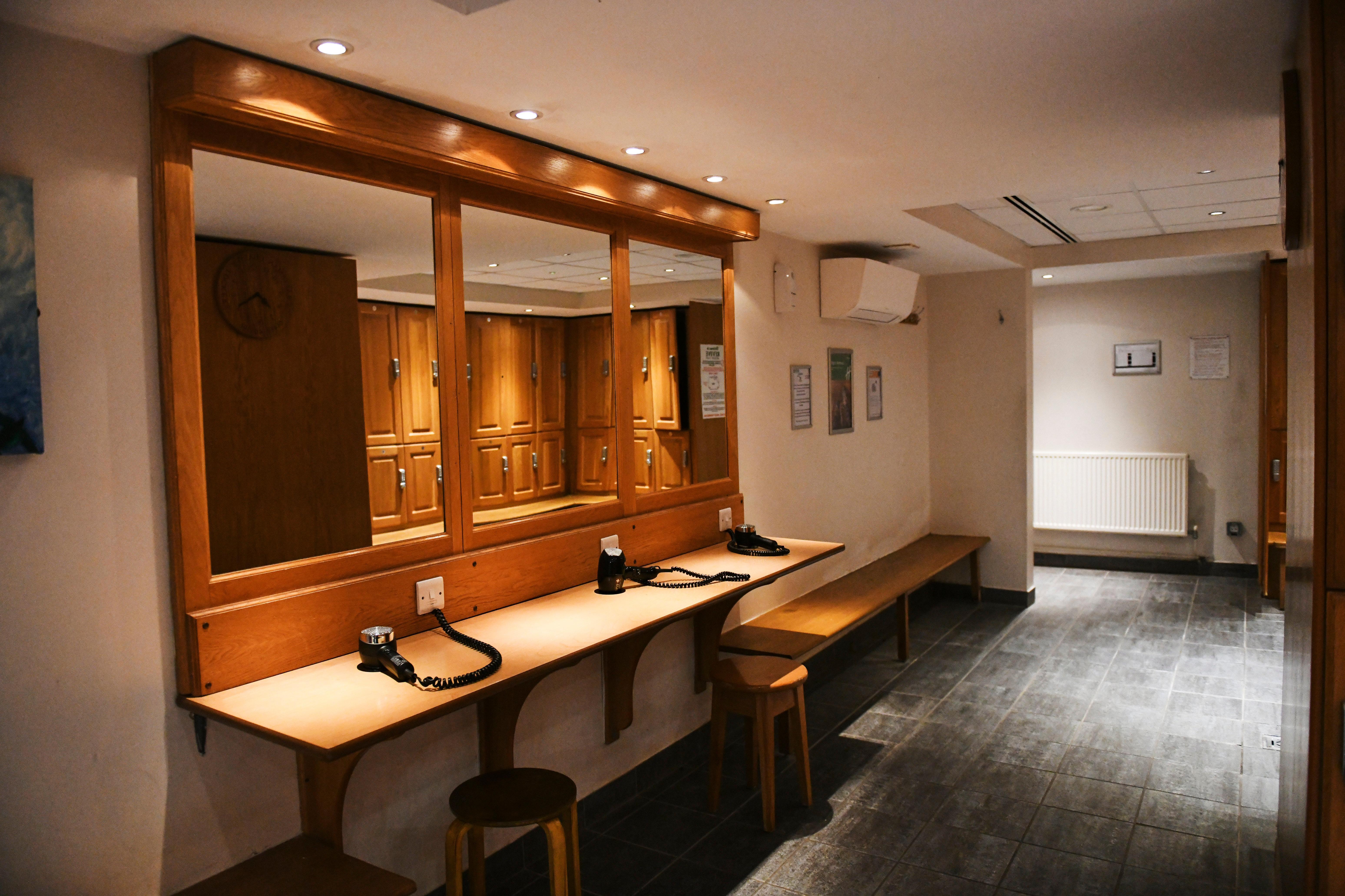 Holiday Inn Telford Ironbridge By Ihg Exterior photo
