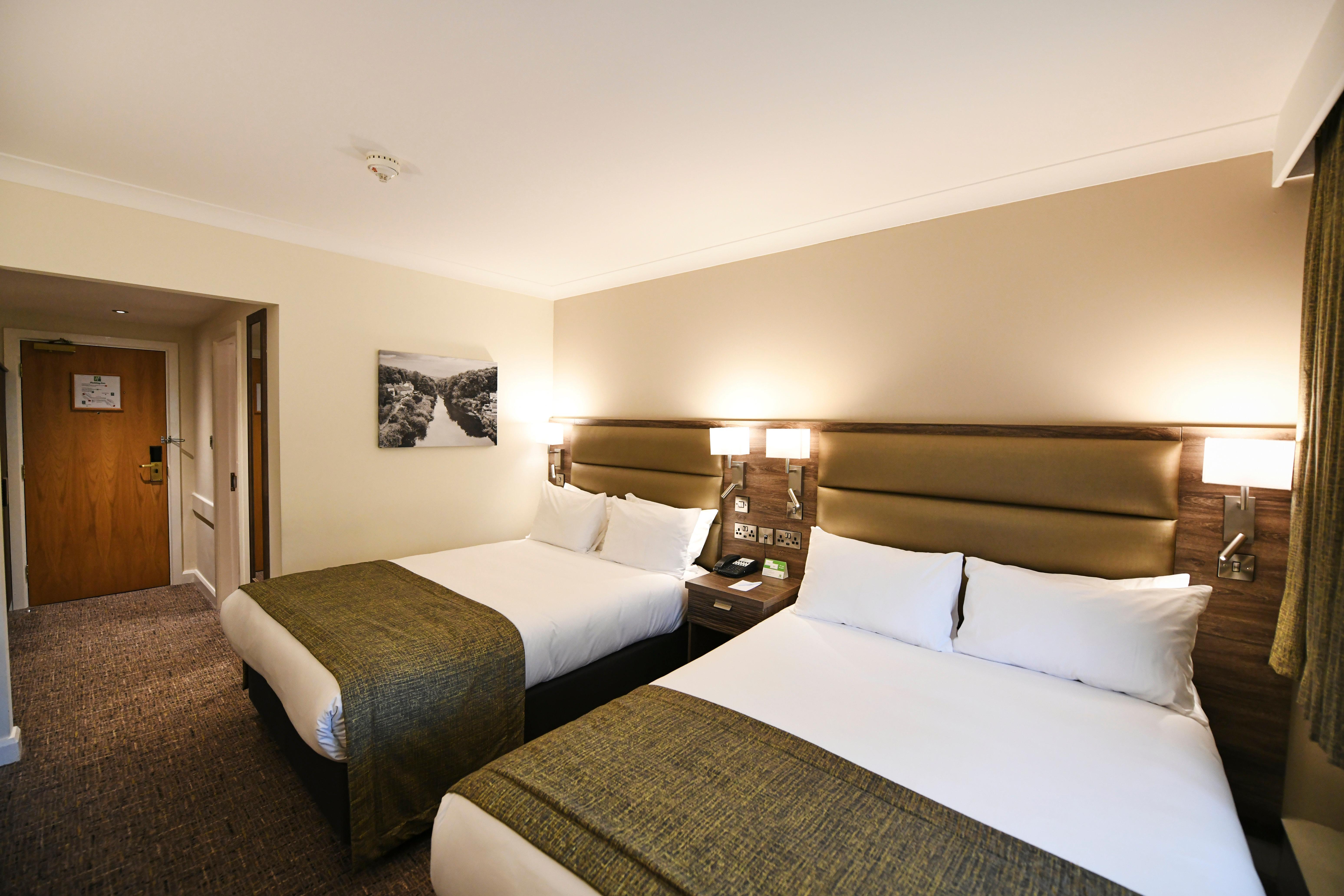 Holiday Inn Telford Ironbridge By Ihg Exterior photo