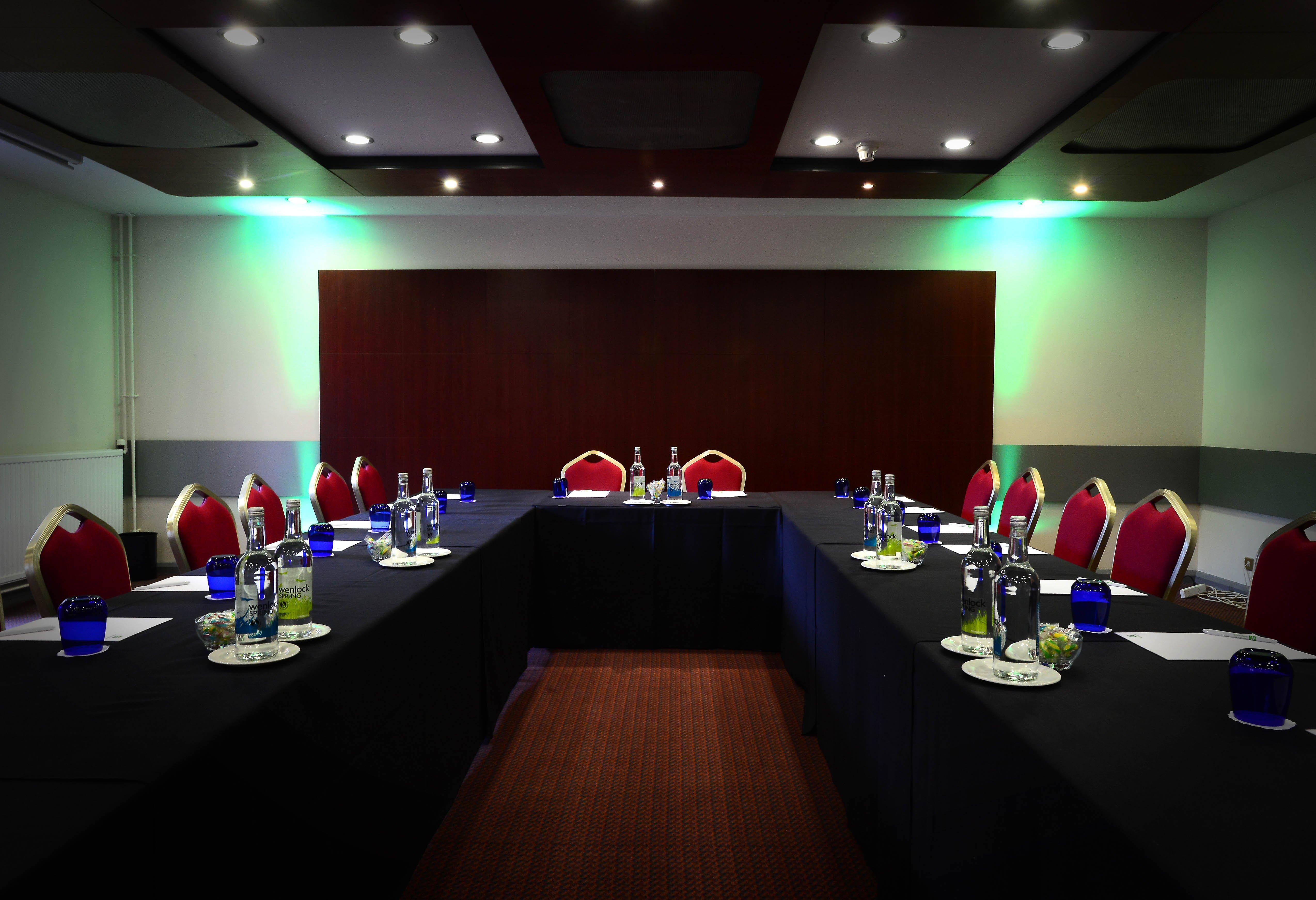Holiday Inn Telford Ironbridge By Ihg Exterior photo