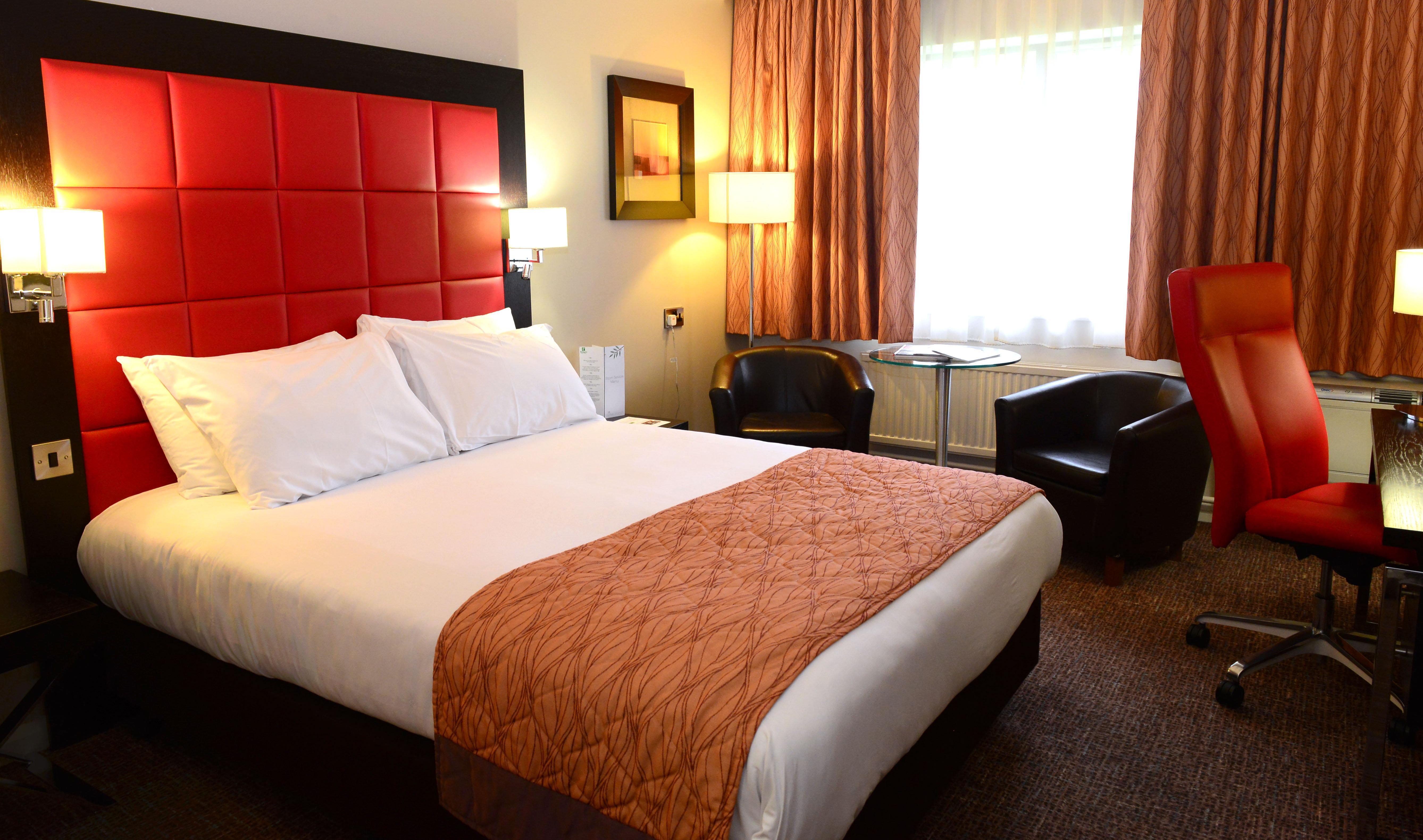 Holiday Inn Telford Ironbridge By Ihg Exterior photo