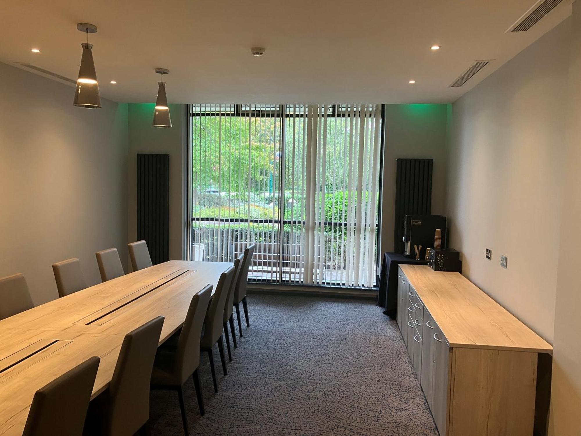 Holiday Inn Telford Ironbridge By Ihg Exterior photo