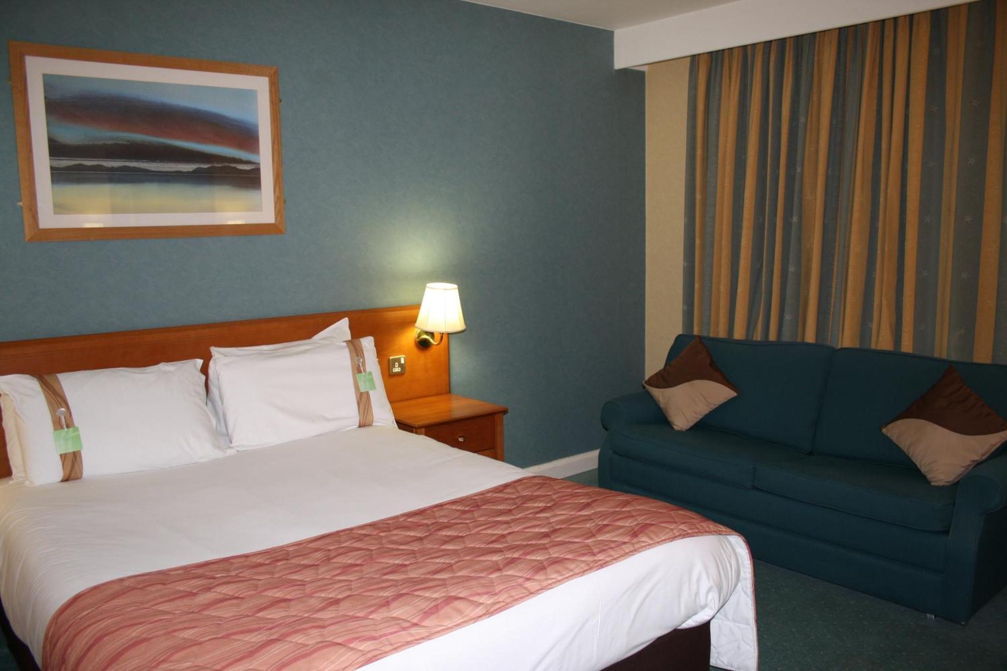 Holiday Inn Telford Ironbridge By Ihg Exterior photo